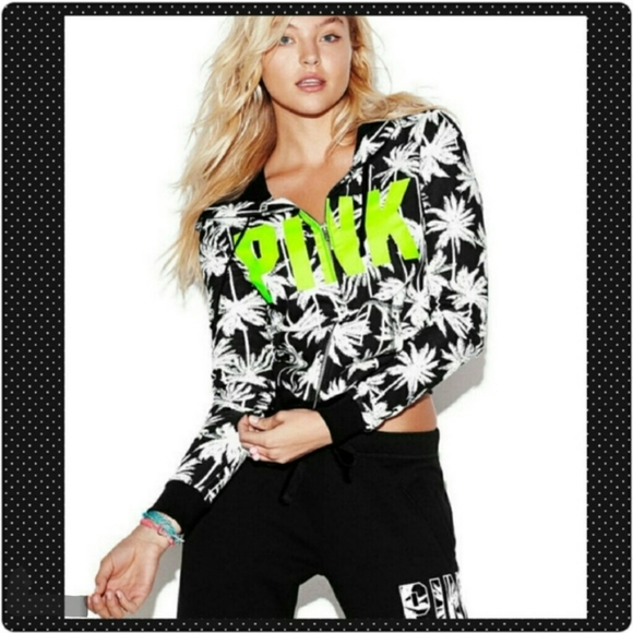 NWOT VS PINK palms set - Picture 4 of 5